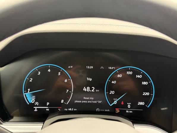 Volkswagen Touareg III Рестайлинг с пробегом 2024 года, цена 7 157 000 рублей, 100 км, внедорожник, Автокод Объявления