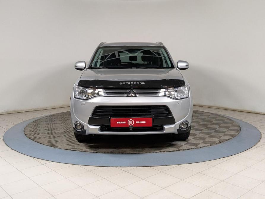 Mitsubishi Outlander III Рестайлинг Екатеринбург  - изображение 3