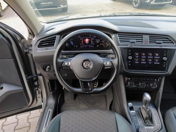 Volkswagen Tiguan II с пробегом 2019 года, цена 3 100 000 рублей, 98494 км, внедорожник, Автокод Объявления