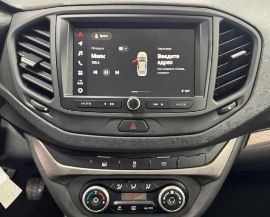 Lada (ВАЗ) Vesta I с пробегом 2022 года, цена 899 000 рублей, 62660 км, седан, Автокод Объявления