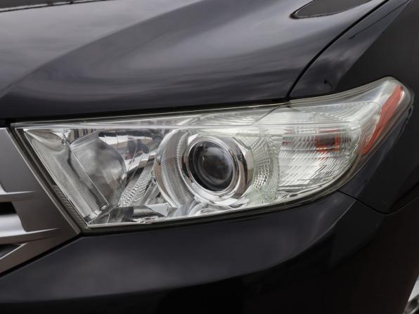 Toyota Highlander II (XU40) Рестайлинг с пробегом 2013 года, цена 1 525 000 рублей, 318622 км, внедорожник, Автокод Объявления