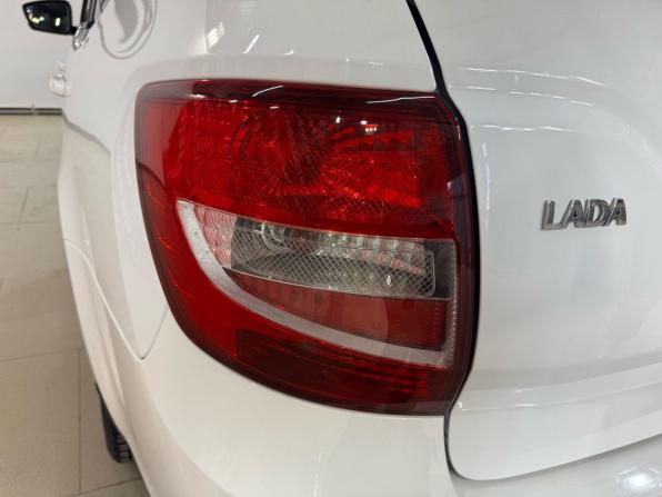Lada (ВАЗ) Granta I с пробегом 2017 года, цена 699 000 рублей, 129374 км, седан, Автокод Объявления