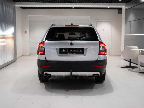 Skoda Octavia II (A5) Рестайлинг с пробегом 2010 года, цена 845 000 рублей, 558878 км, универсал, Автокод Объявления