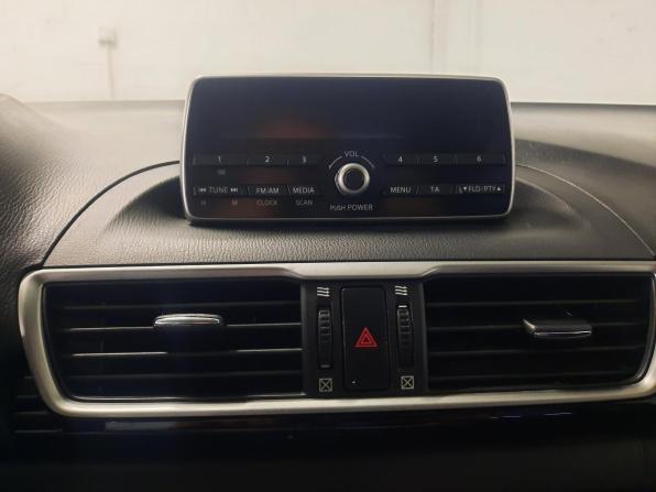 Mazda 3 III (BM) с пробегом 2014 года, цена 1 140 000 рублей, 190000 км, седан, Автокод Объявления