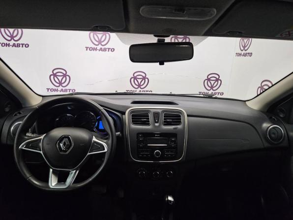 Renault Logan II Рестайлинг с пробегом 2018 года, цена 822 000 рублей, 112478 км, седан, Автокод Объявления