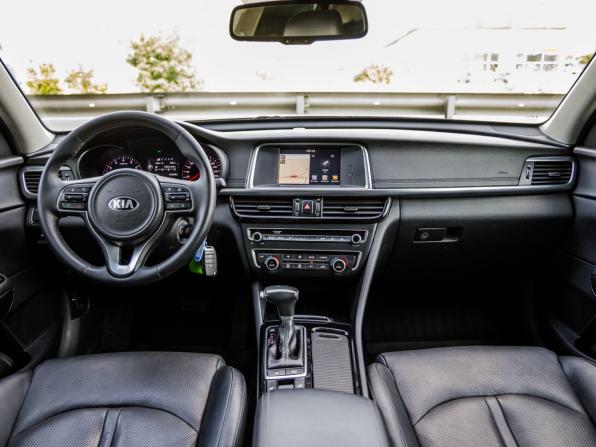 Kia Optima IV с пробегом 2017 года, цена 1 698 000 рублей, 91338 км, седан, Автокод Объявления