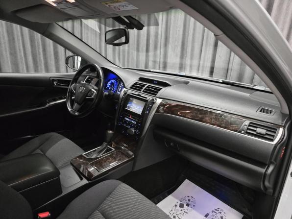 Toyota Camry VII (XV50) Рестайлинг с пробегом 2016 года, цена 1 815 000 рублей, 128000 км, седан, Автокод Объявления