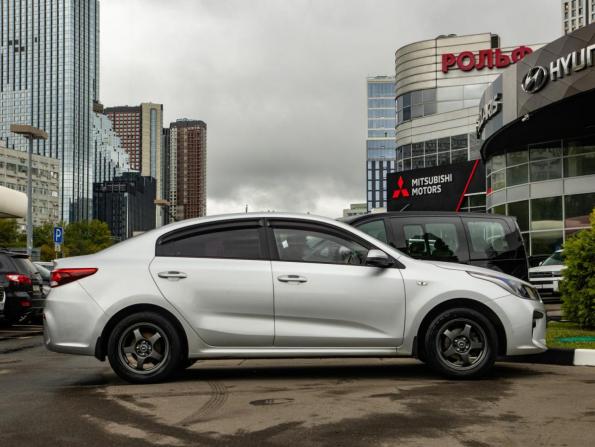 Kia Rio IV с пробегом 2017 года, цена 1 378 000 рублей, 84819 км, седан, Автокод Объявления