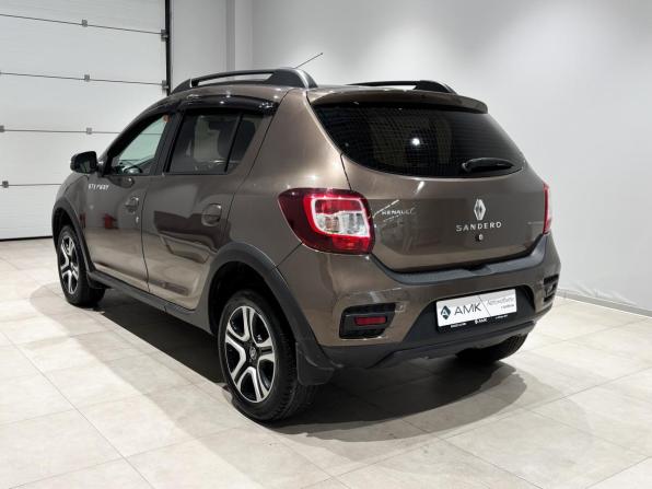 Renault Sandero II Рестайлинг с пробегом 2019 года, цена 1 278 151 рубль, 52541 км, хэтчбек, Автокод Объявления