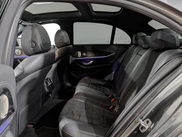 Mercedes-Benz E-Класс V (W213 S213 C238) Рестайлинг с пробегом 2021 года, цена 5 290 000 рублей, 94319 км, седан, Автокод Объявления