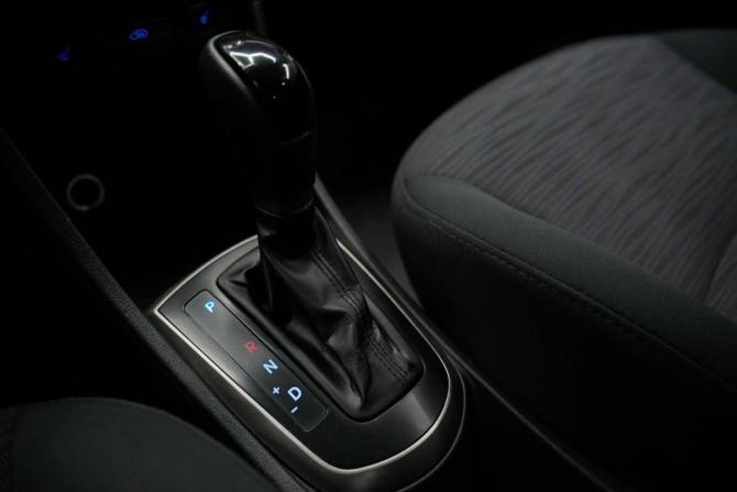 Hyundai Solaris I Рестайлинг с пробегом 2015 года, цена 1 080 000 рублей, 204000 км, хэтчбек, Автокод Объявления