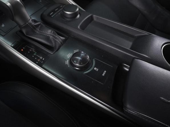Lexus IS III с пробегом 2013 года, цена 2 399 000 рублей, 115900 км, седан, Автокод Объявления