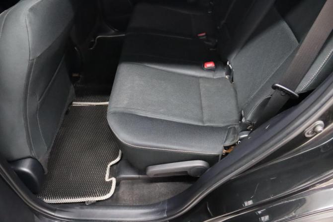 Toyota RAV4 IV (XA40) с пробегом 2013 года, цена 1 795 950 рублей, 234963 км, внедорожник, Автокод Объявления