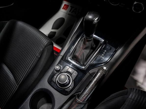 Mazda Axela III с пробегом 2015 года, цена 1 230 000 рублей, 191710 км, хэтчбек, Автокод Объявления