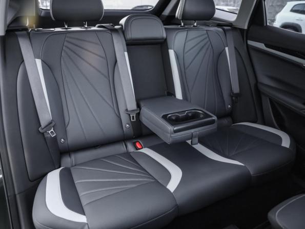 Geely Atlas II с пробегом 2024 года, цена 2 989 000 рублей, 24081 км, внедорожник, Автокод Объявления