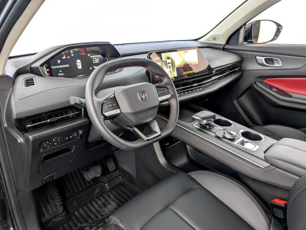 Changan CS55 Plus II с пробегом 2023 года, цена 2 035 000 рублей, 32513 км, внедорожник, Автокод Объявления