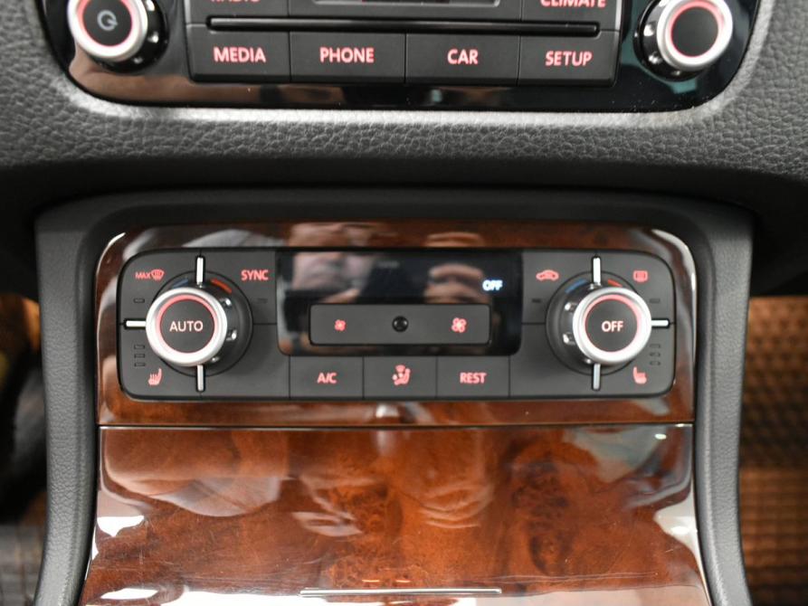 Volkswagen Touareg II Москва  - изображение 24