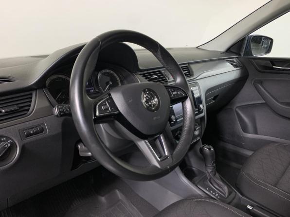 Skoda Rapid I Рестайлинг с пробегом 2019 года, цена 1 300 000 рублей, 123598 км, лифтбек, Автокод Объявления