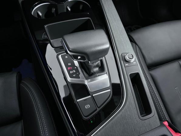 Audi A5 II (F5) Рестайлинг с пробегом 2024 года, цена 5 280 000 рублей, 10902 км, лифтбек, Автокод Объявления