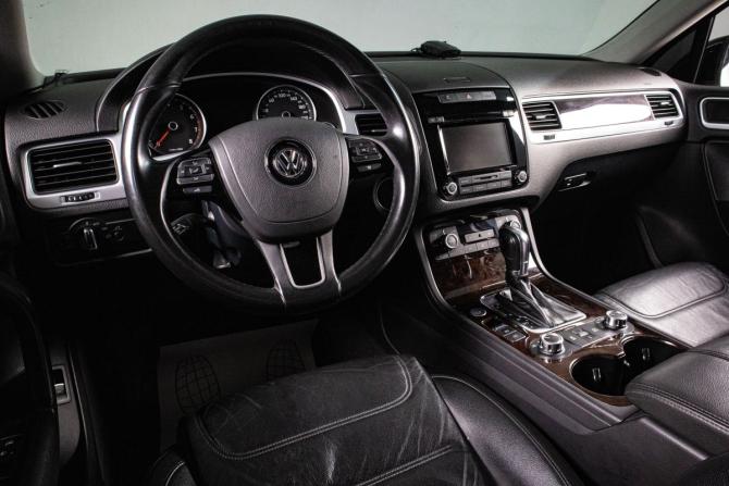 Volkswagen Touareg II с пробегом 2013 года, цена 2 289 000 рублей, 158000 км, внедорожник, Автокод Объявления
