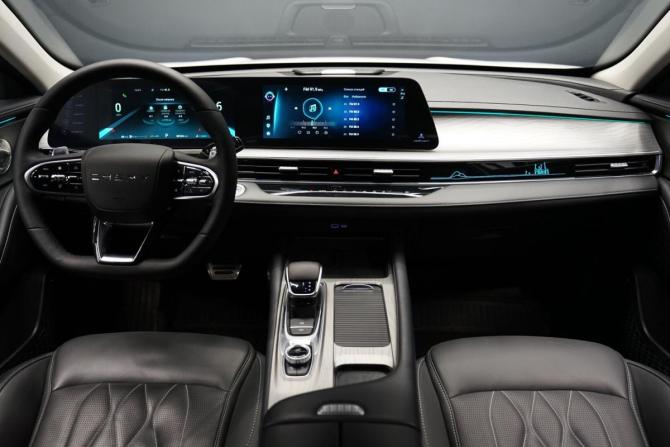 Chery Arrizo 8 с пробегом 2023 года, цена 2 290 000 рублей, 79800 км, седан, Автокод Объявления