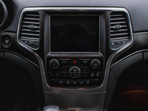 Jeep Grand Cherokee IV (WK2) Рестайлинг с пробегом 2017 года, цена 3 334 000 рублей, 115118 км, внедорожник, Автокод Объявления