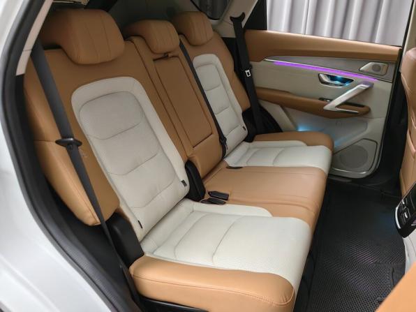 JETOUR X70+ I Рестайлинг с пробегом 2023 года, цена 2 177 000 рублей, 24456 км, внедорожник, Автокод Объявления