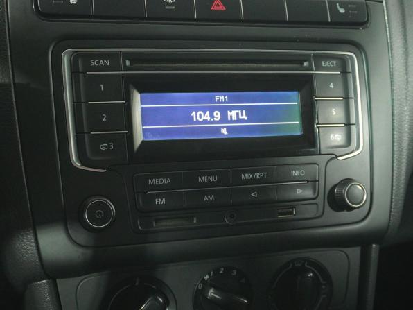 Volkswagen Polo V с пробегом 2013 года, цена 849 000 рублей, 136069 км, седан, Автокод Объявления