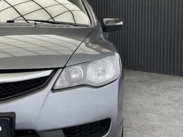 Honda Civic VIII Рестайлинг с пробегом 2009 года, цена 697 000 рублей, 170688 км, седан, Автокод Объявления