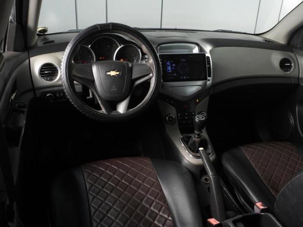 Chevrolet Cruze I с пробегом 2012 года, цена 700 000 рублей, 273419 км, хэтчбек, Автокод Объявления