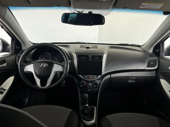 Hyundai Solaris I с пробегом 2011 года, цена 479 000 рублей, 275000 км, седан, Автокод Объявления
