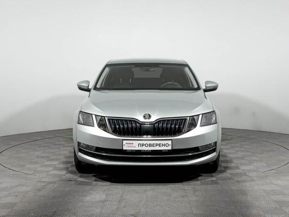 Skoda Octavia III (A7) Рестайлинг с пробегом 2017 года, цена 1 490 000 рублей, 127104 км, лифтбек, Автокод Объявления