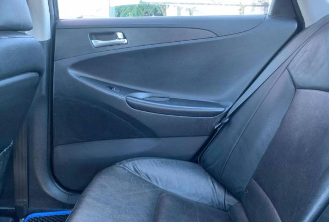 Hyundai Sonata VI (YF) с пробегом 2010 года, цена 1 010 000 рублей, 162443 км, седан, Автокод Объявления