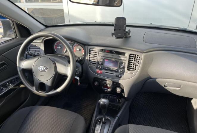 Kia Rio II Рестайлинг с пробегом 2011 года, цена 650 000 рублей, 156667 км, седан, Автокод Объявления