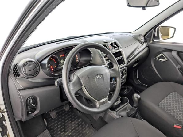 Lada (ВАЗ) Granta I Рестайлинг с пробегом 2024 года, цена 640 000 рублей, 42943 км, седан, Автокод Объявления