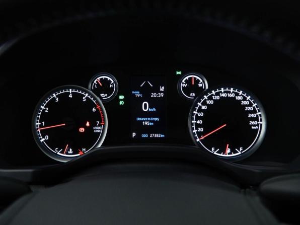 Toyota Land Cruiser 300 Series с пробегом 2022 года, цена 10 827 444 рубля, 27382 км, внедорожник, Автокод Объявления
