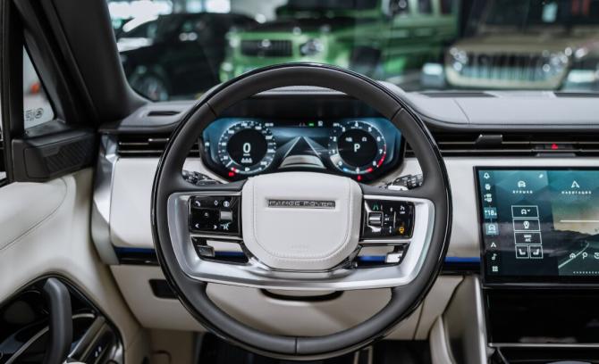 Новый Land Rover Range Rover V 2026 года, цена 27 490 000 рублей, внедорожник, Автокод Объявления