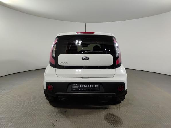 Kia Soul II Рестайлинг с пробегом 2018 года, цена 1 450 000 рублей, 127309 км, хэтчбек, Автокод Объявления