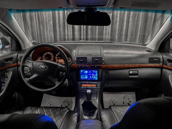 Toyota Avensis II Рестайлинг с пробегом 2008 года, цена 950 000 рублей, 312285 км, седан, Автокод Объявления