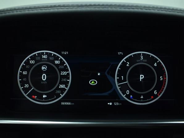 Land Rover Range Rover IV Рестайлинг с пробегом 2018 года, цена 6 534 995 рублей, 69064 км, внедорожник, Автокод Объявления