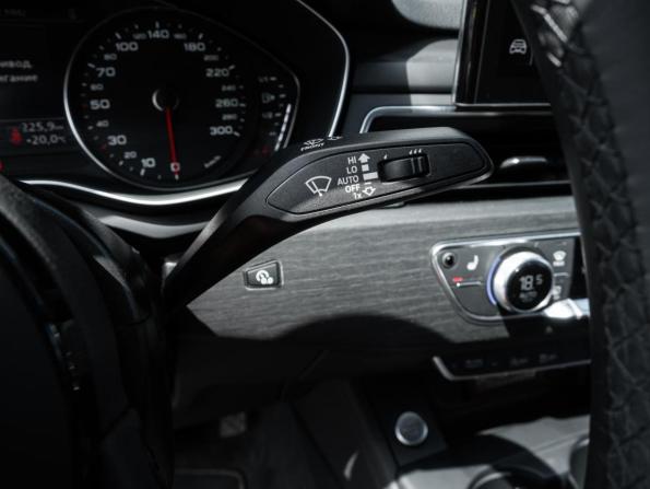 Audi A5 II (F5) Рестайлинг с пробегом 2020 года, цена 3 568 500 рублей, 44602 км, лифтбек, Автокод Объявления