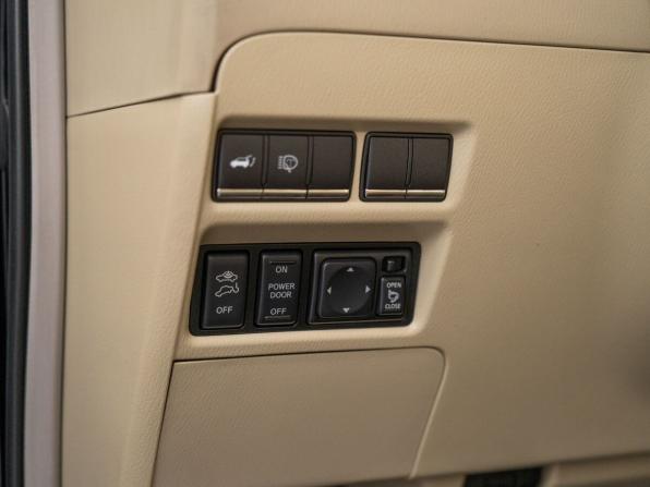 Nissan Patrol VI (Y62) с пробегом 2011 года, цена 2 150 000 рублей, 207239 км, внедорожник, Автокод Объявления