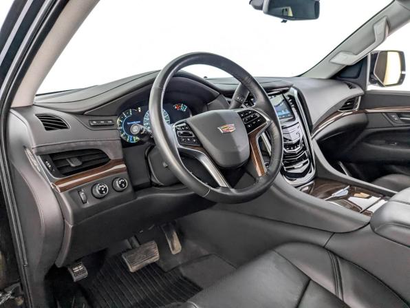 Cadillac Escalade IV с пробегом 2020 года, цена 7 270 000 рублей, 24818 км, внедорожник, Автокод Объявления