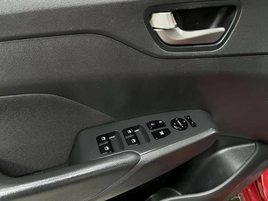 Hyundai Solaris II Набережные Челны  - изображение 6