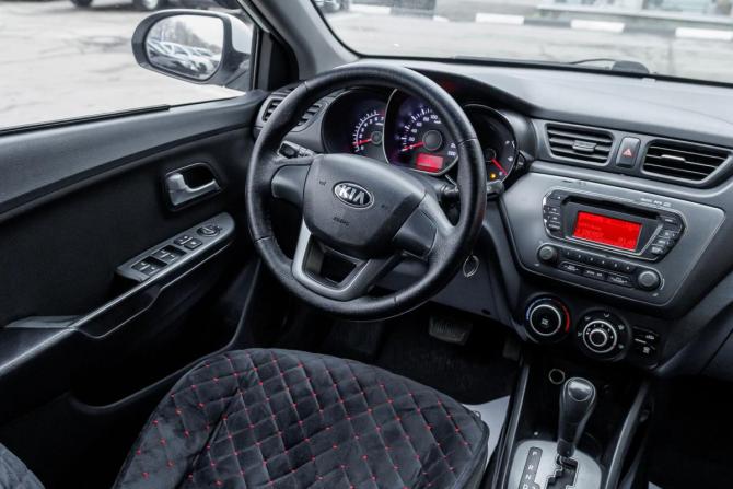Kia Rio III с пробегом 2013 года, цена 770 000 рублей, 170000 км, седан, Автокод Объявления
