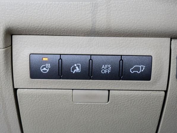Lexus LX III с пробегом 2011 года, цена 3 459 000 рублей, 299302 км, внедорожник, Автокод Объявления