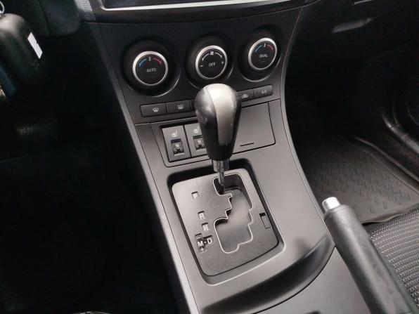 Mazda 3 II (BL) Рестайлинг с пробегом 2011 года, цена 745 000 рублей, 210467 км, хэтчбек, Автокод Объявления