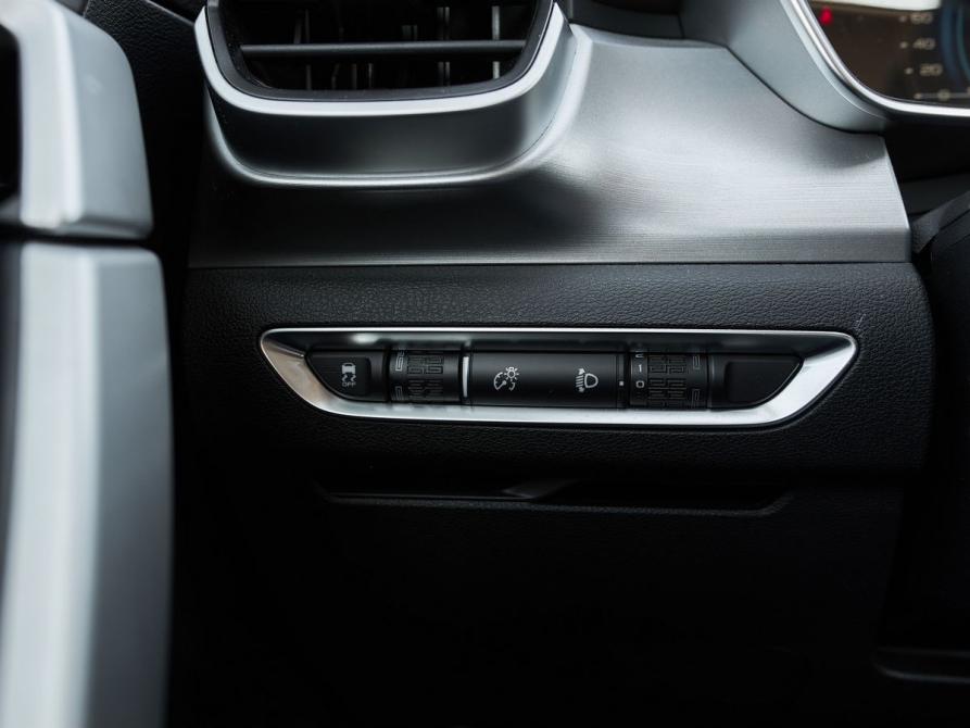 Geely Coolray I Казань  - изображение 13