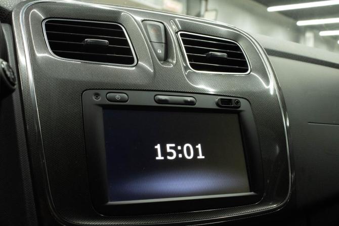Renault Sandero II Рестайлинг с пробегом 2019 года, цена 1 270 000 рублей, 119100 км, хэтчбек, Автокод Объявления
