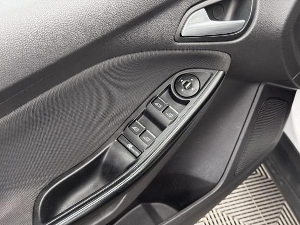 Ford Focus III с пробегом 2012 года, цена 688 000 рублей, 192215 км, седан, Автокод Объявления